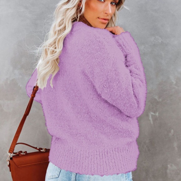 NWOT V Neck Buttoned Front Sweater - Picture 3 of 7